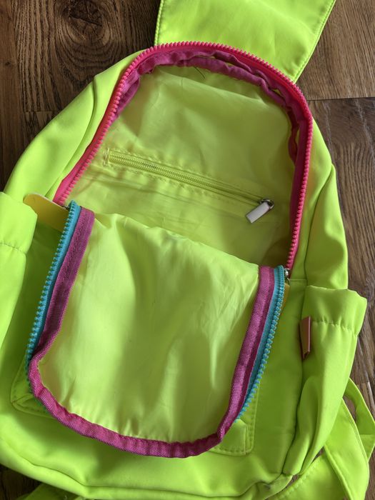 Рюкзак детский из Вьетнама в хорошем состоянии