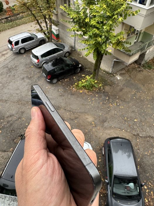 iPhone 15 pro 128GB 90% батерия отключен