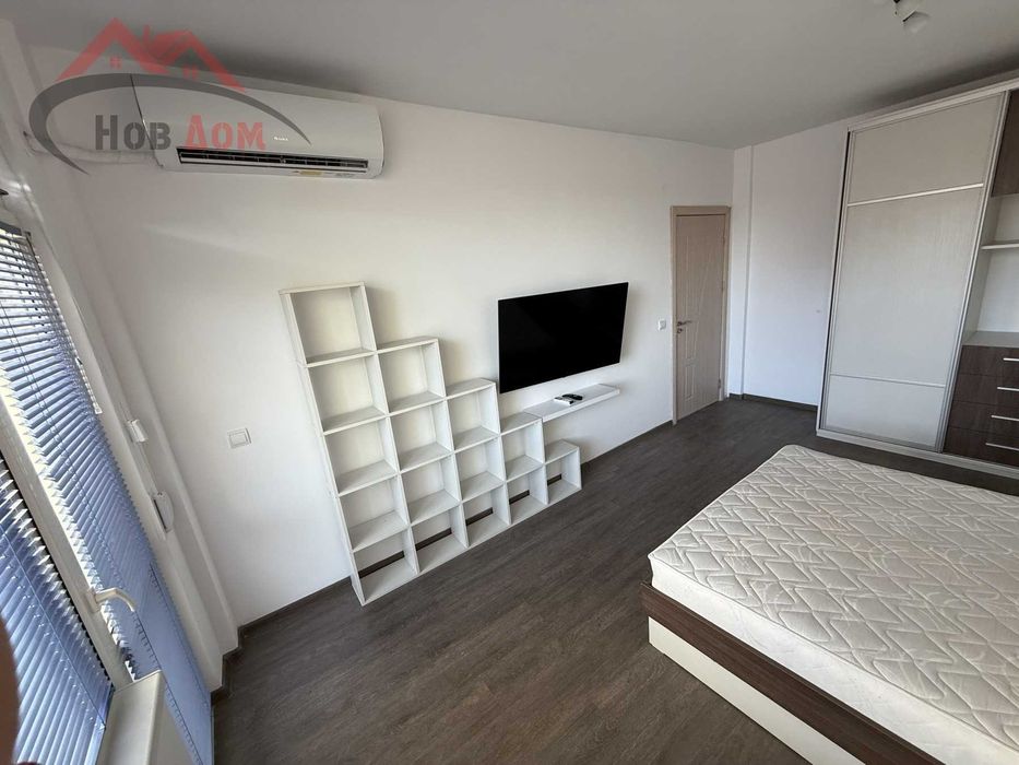 Тристаен на бул. България