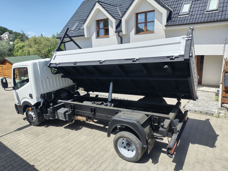 Nissan Cabstar basculabil 2010