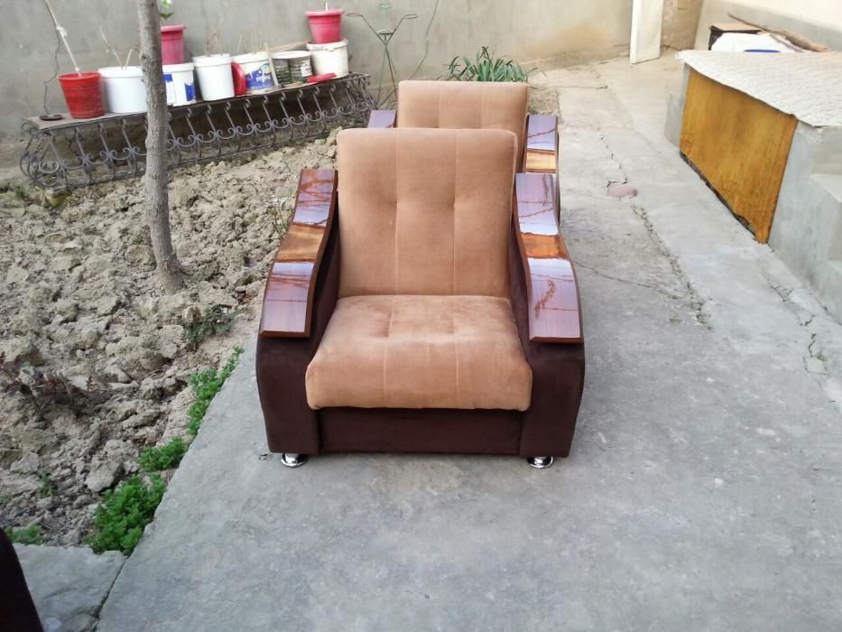 Реставрация и ремонт мягкого мебели современными дизайноми