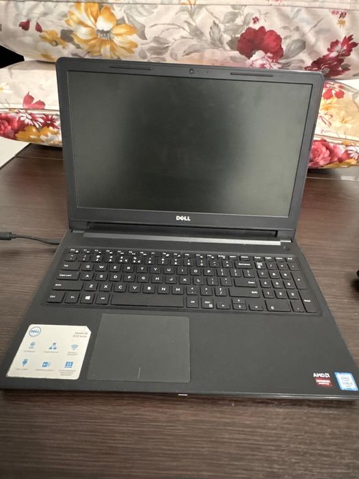 Leptop Dell procesor i3