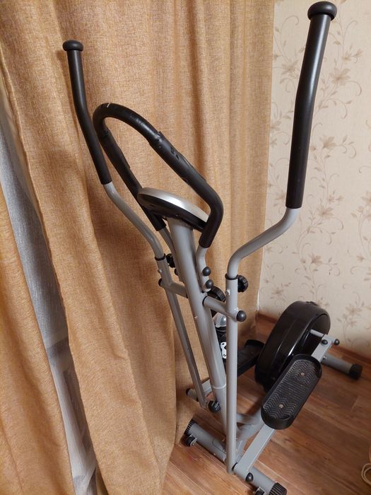 Продам тренажер эллипсоид