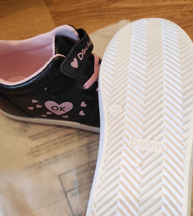 Incaltaminte pentru fete pantofi, sandale, adidasii , noi