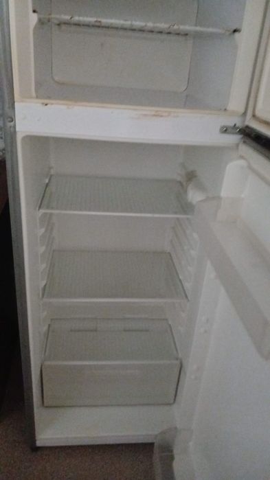 Продам  холодильник