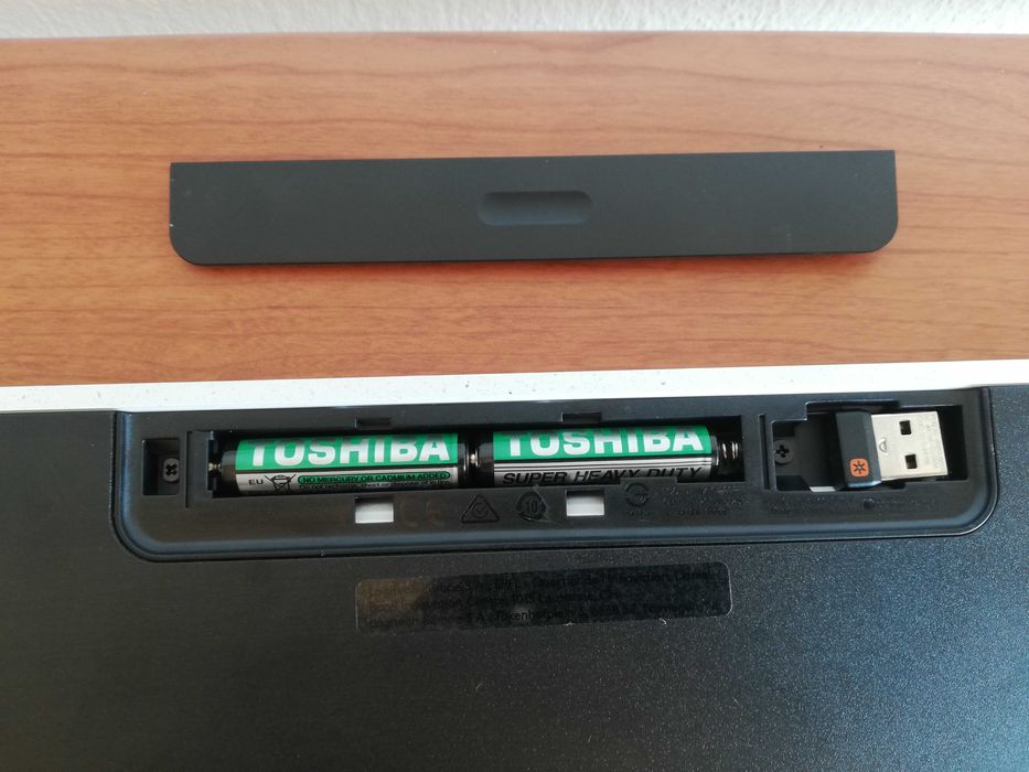 Logitech K780 Unify и Bluetooth клавиатура