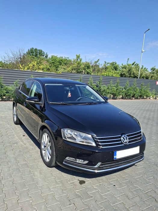 Volkswagen Passat B7 Sedan 2.0 TDI DSG DPF 2013