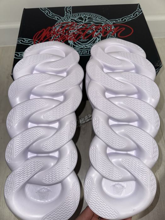 Versace Chain Reaction White