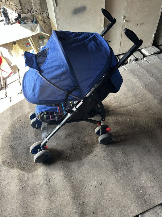 Детская коляска.