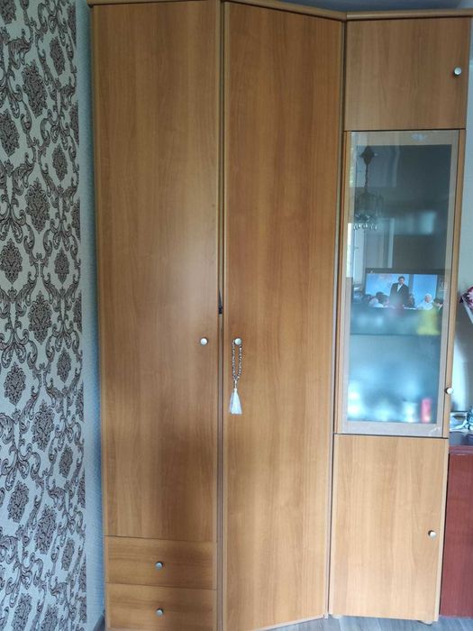 Продам шкаф (производство Шатура)