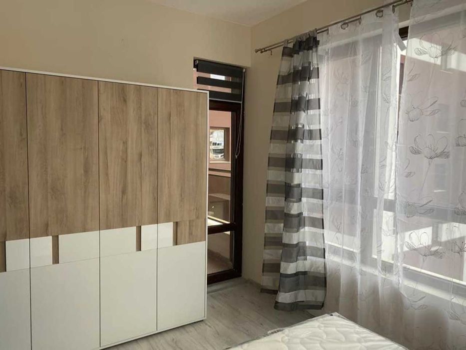 Тристаен апартамент в Тракия