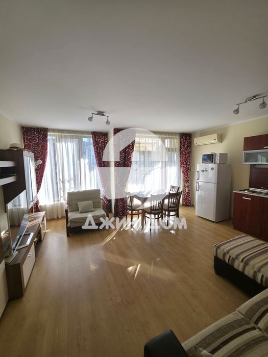 Продава се Двустаен апартамент в к.к. Слънчев бряг - 72 кв.м за 744 €/кв.м - Снимка #1