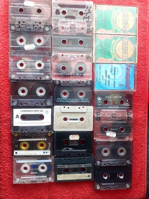 Vînd Schimb Casete Audio