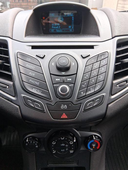 Vand Ford Fiesta 2013