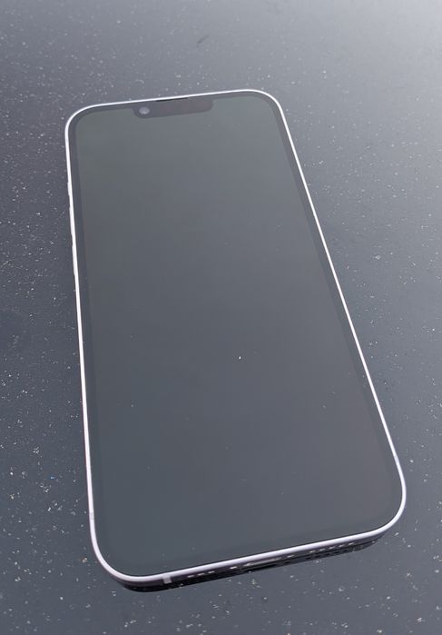 iPhone 14 și iPhone 12 de vânzare