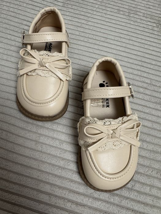 Детски официални обувки