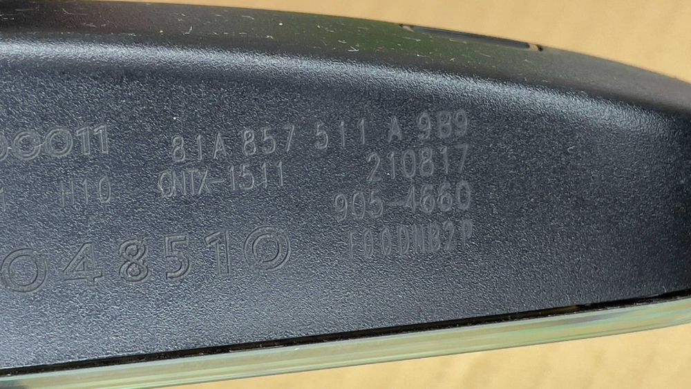 Средно огледало AUDI A3 8V с камера 81A857511A