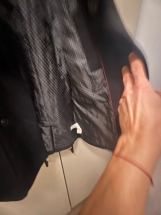 Продавам елегантно мъжко палто Pepe Jeans