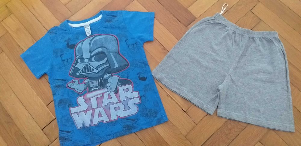 Детски фирмени дрехи  за 4-6г.-25-45лв.