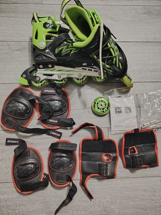 Ролики черно-зеленые