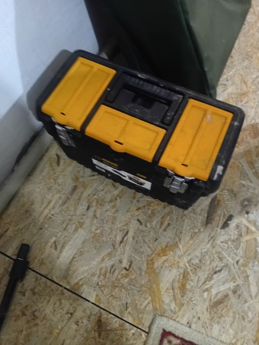 Кресло,удочка,аксессуары