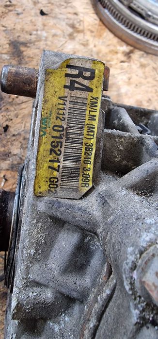 Cutie Transfer Kia Sorentor 2.2CRDI Santa Fe 2.2CRDI Euro 5