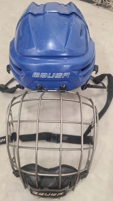 Шлем Bauer re-akt
