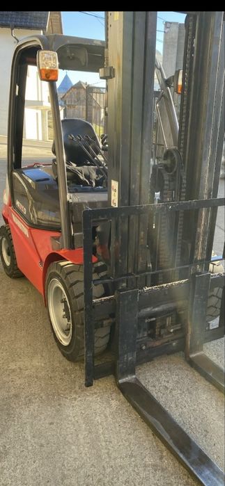 Motostivuitor-Manitou MI35D