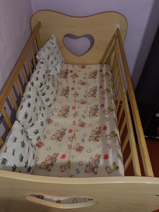 Продам кроватку 8