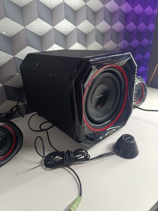 Sistem audio Philips 2 +1 perfect funcțional