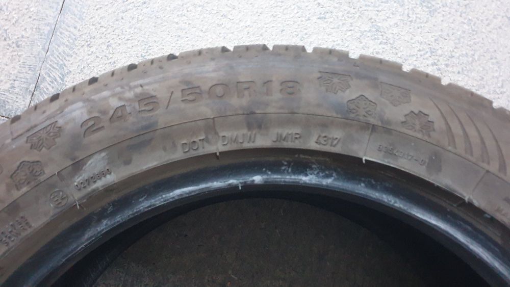 Зимни гуми DUNLOP Winter Sport 4 245 50 18 run flat отлични