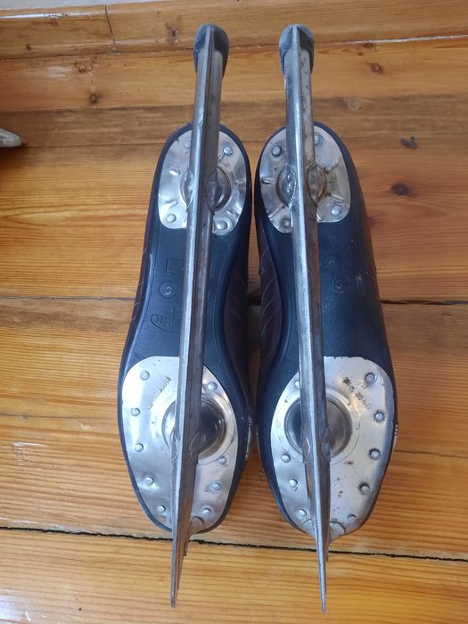 Коньки для взрослых 4 пары