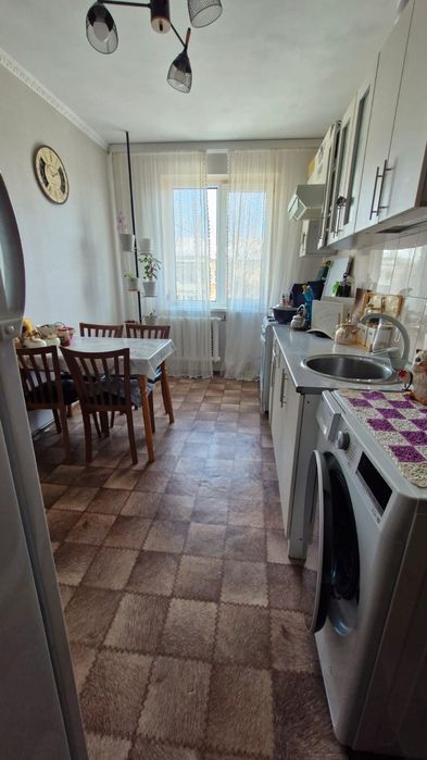 Продам 2комн квартиру.