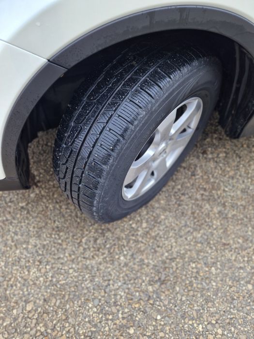 Тойота  RAV 4 2.0