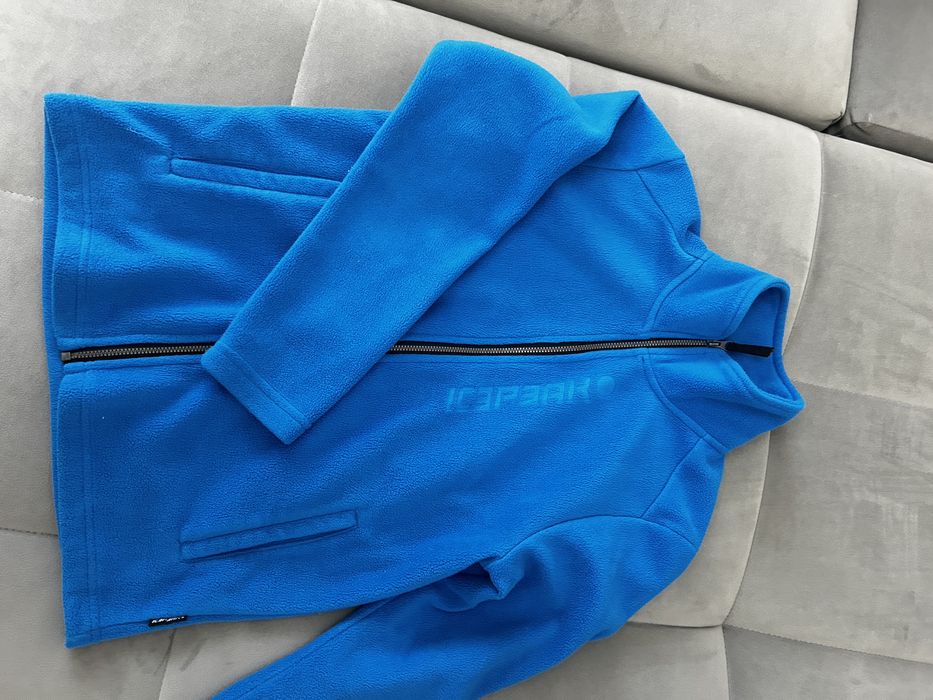 Футболка поло,кофта,джинсы и брюки  для девочки