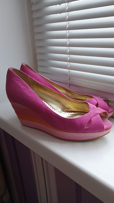 Цикламени обувки Killah