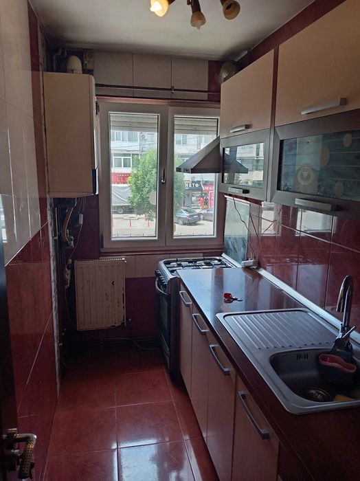 Închiriez apartament craiovita nouă, zona niela