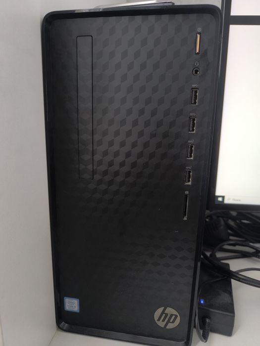 Продам компьютер HP M01-D0052ur(8RU00EA)