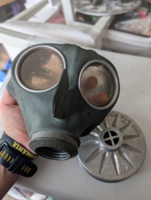WW2 German Volksgasmaske VM40 – Mască de gaze germană 1940 (Marcat WaA + Manual)