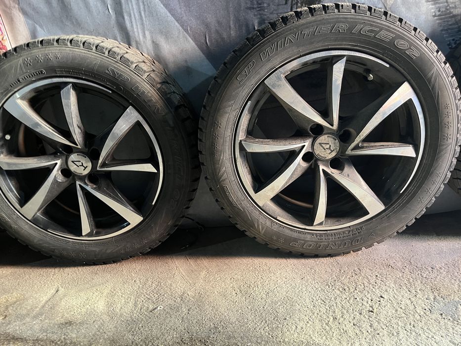 Диски с зимней резиной