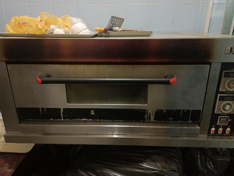 Продам печь для пиццы