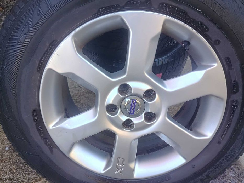 Употребявани гуми и днанти за повече снимки обадете се