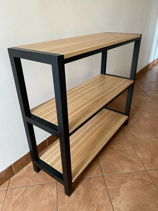 Ръчно направени изделия от дърво и желязо