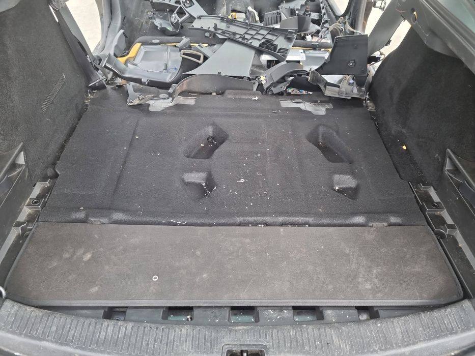 Mocheta portbagaj Renault Megane 3 [Fabr 2008-2015] OEM