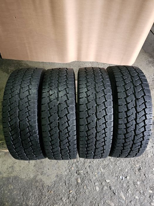 4 anvelope iarna 205 65 16C  Gislaved 7.5mm