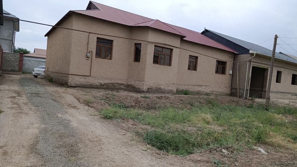 50 катежде 11-проезде Уй сатылады кошенин басы 2-жай