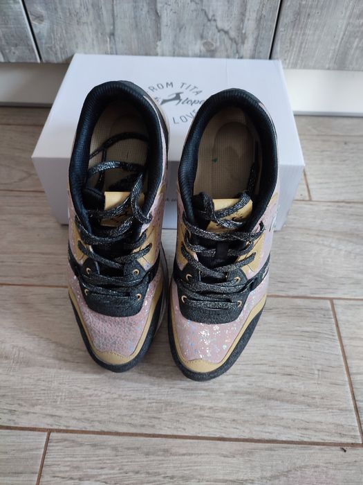 Маратонки Антилопа