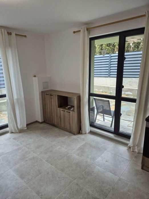 Дава се под наем Двустаен апартамент в София, Младост 4 - 126 кв.м за 715 € - Снимка #4