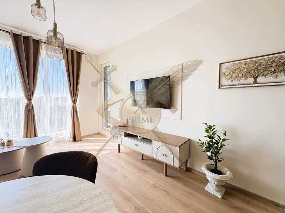 Дава се под наем Двустаен апартамент в Варна, Младост 1 - 64 кв.м за 670 € - Снимка #1