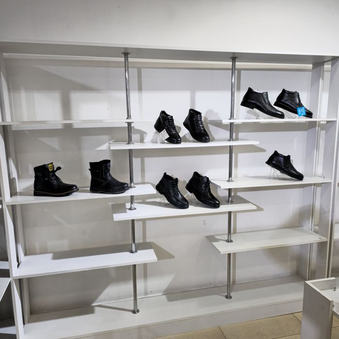 Продам полки стилажи